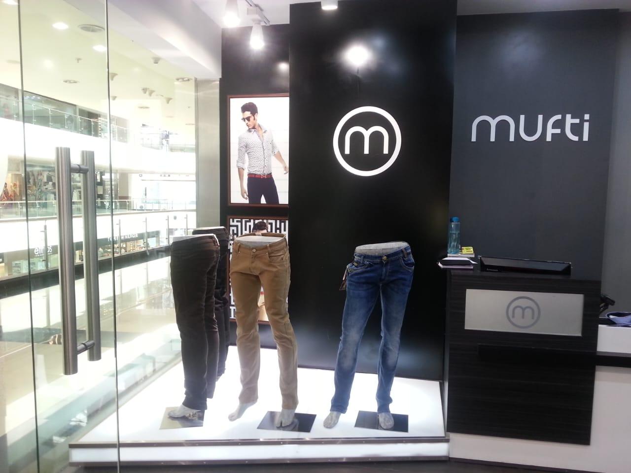 Branded counter and window display, Mufti retail showroom, Delhi NCR